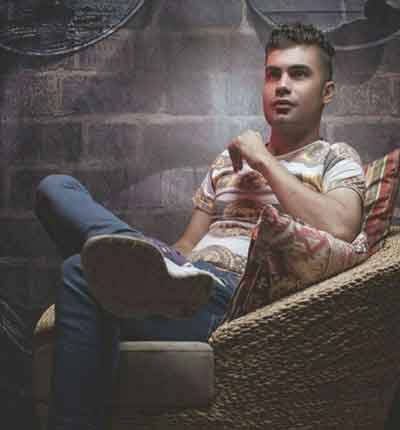 فرهاد جهانگیری تو که چید بی تو خسته بیه قلب شکسته و بی یارم